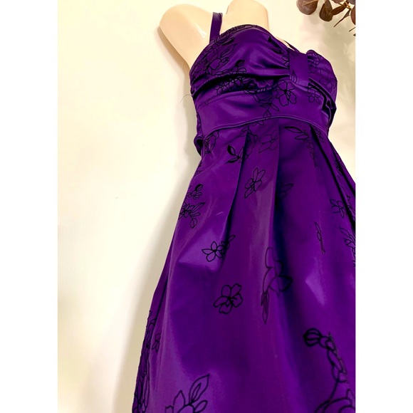 Off shoulder Le Chateau dress - Picture 11 of 11